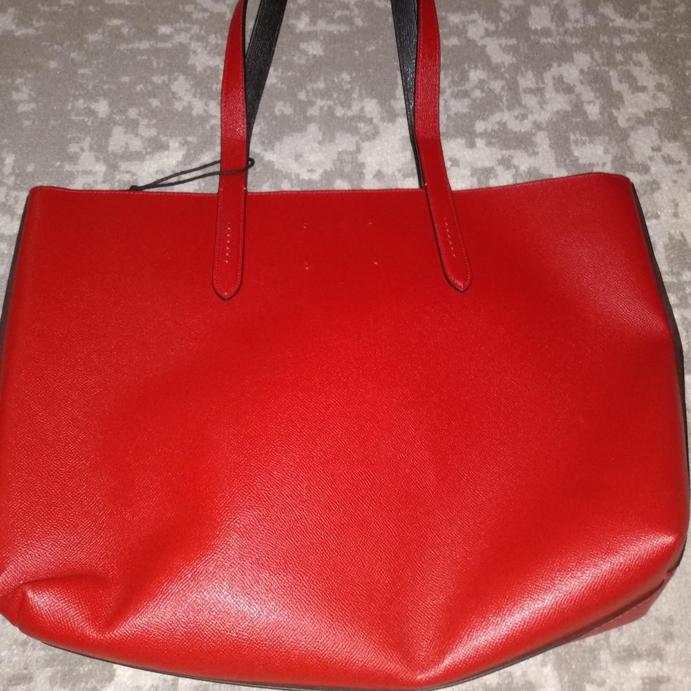 Coach Mickey Mouse Purse ❤️🖤 - Picture 3 of 12